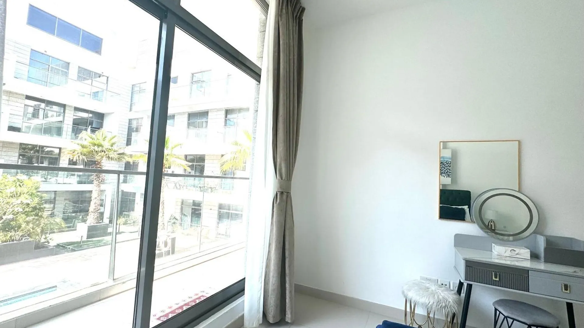 Prime Views Meydan Apartment Dubai